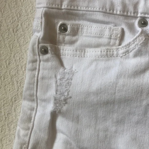 Gap Boyfriend white Shorts - Picture 5 of 10